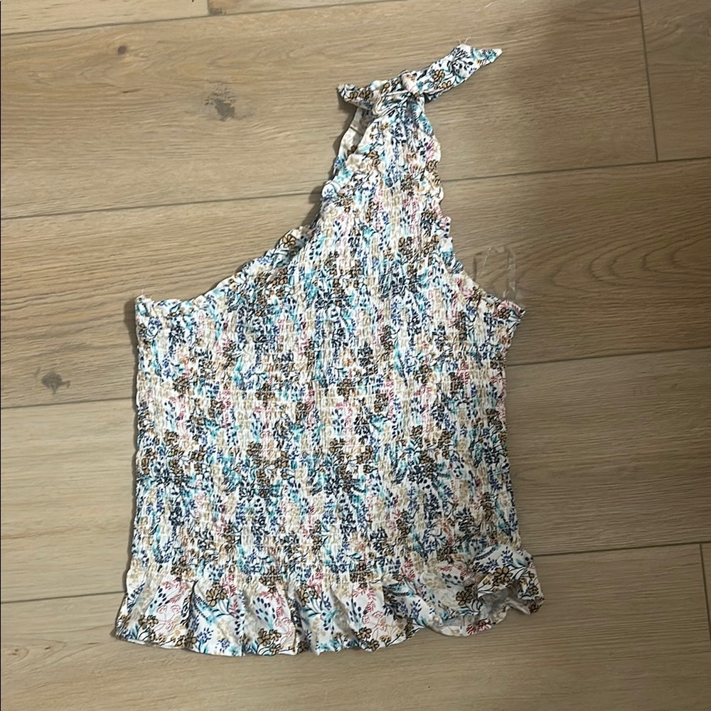 Floral One-Shoulder Top